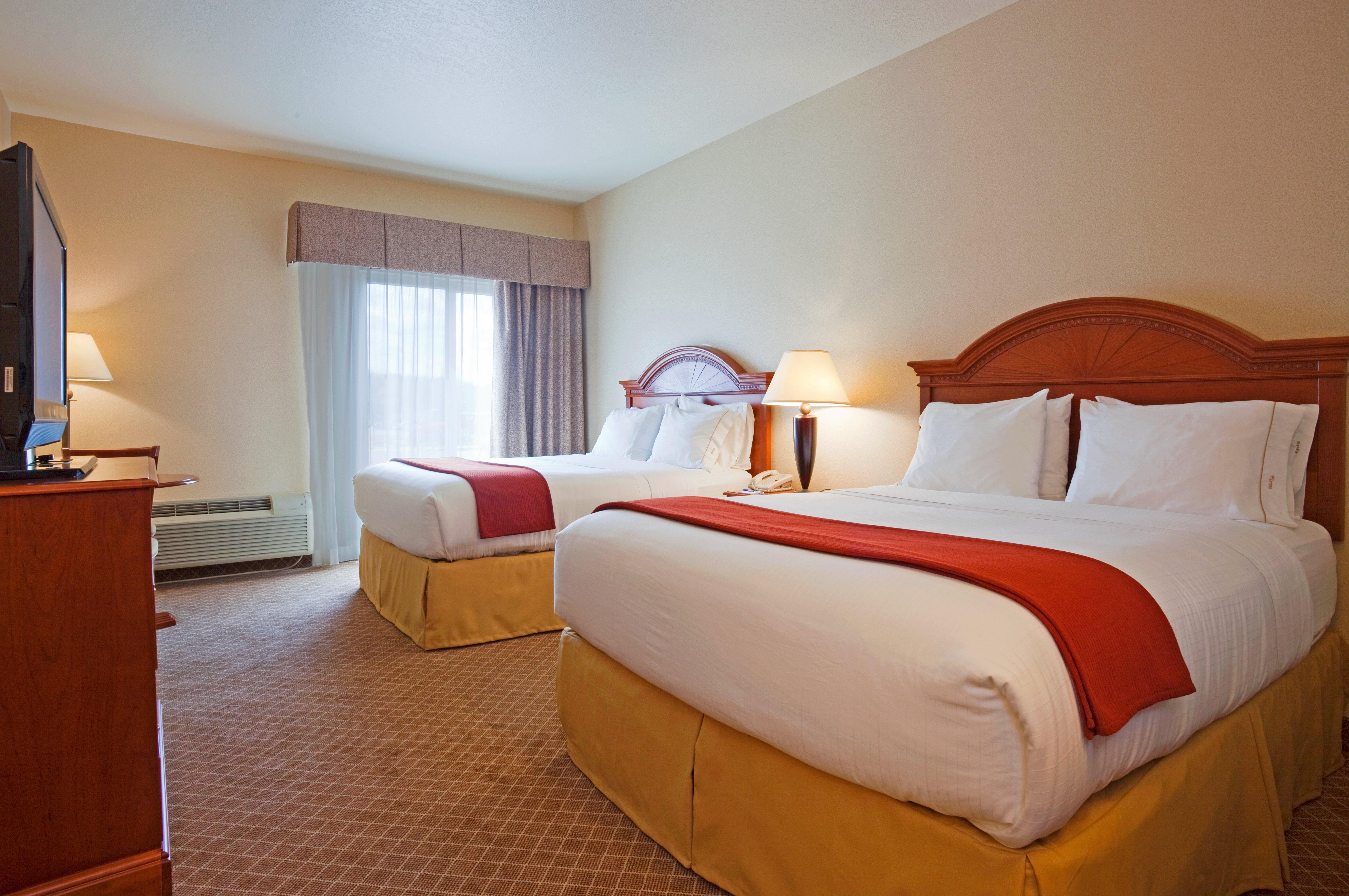 Holiday Inn Express & Suites Wausau, An Ihg Hotel Weston Exterior รูปภาพ
